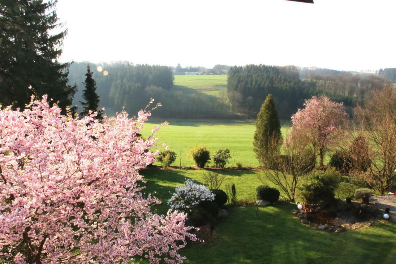 Kleines Haus Mitten In Der Natur Mit Eigener Terrasse Und Sonnenbalkon Halver ภายนอก รูปภาพ